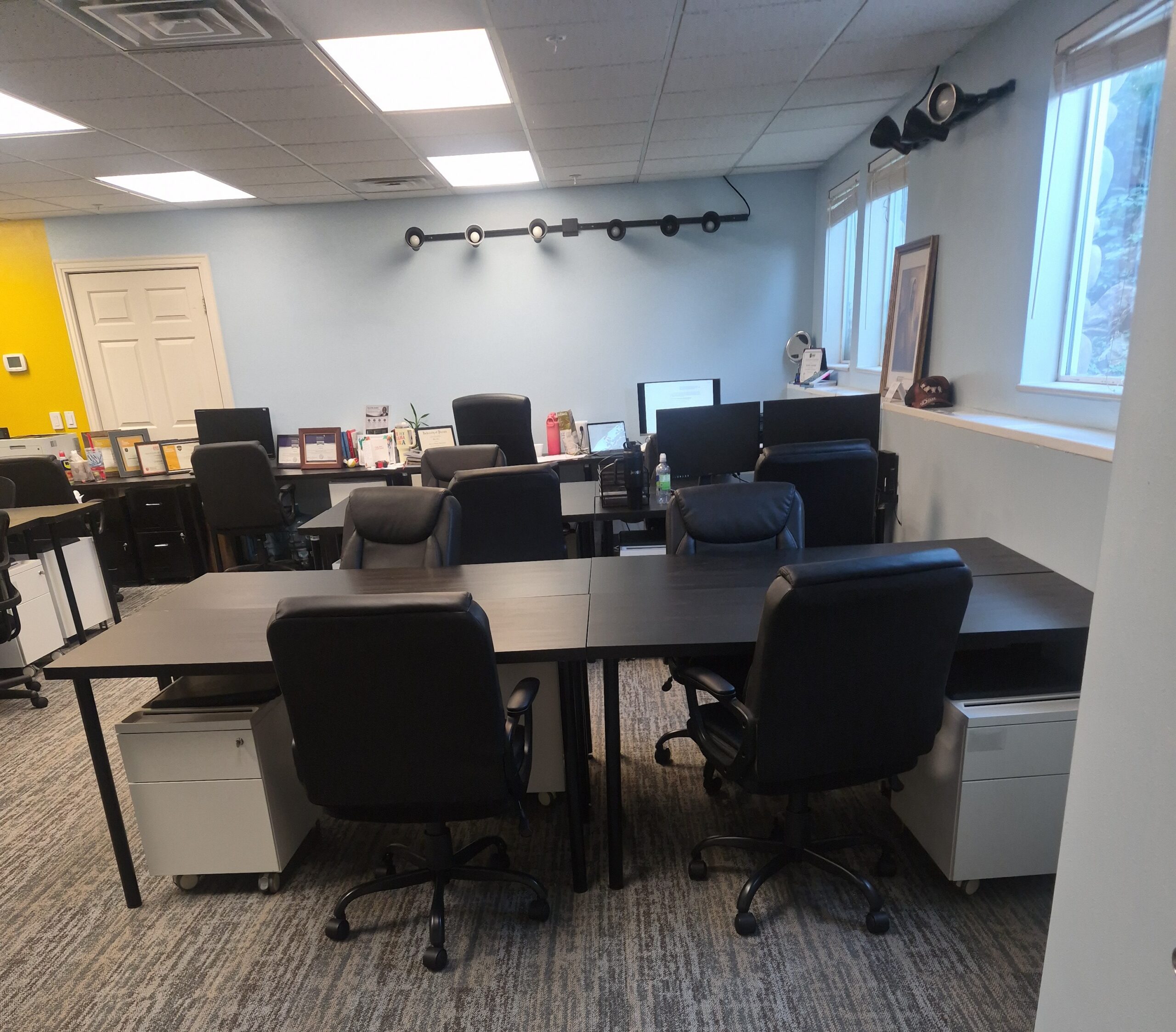 Dedicated Desk at LIVE IT Business Growth Hub