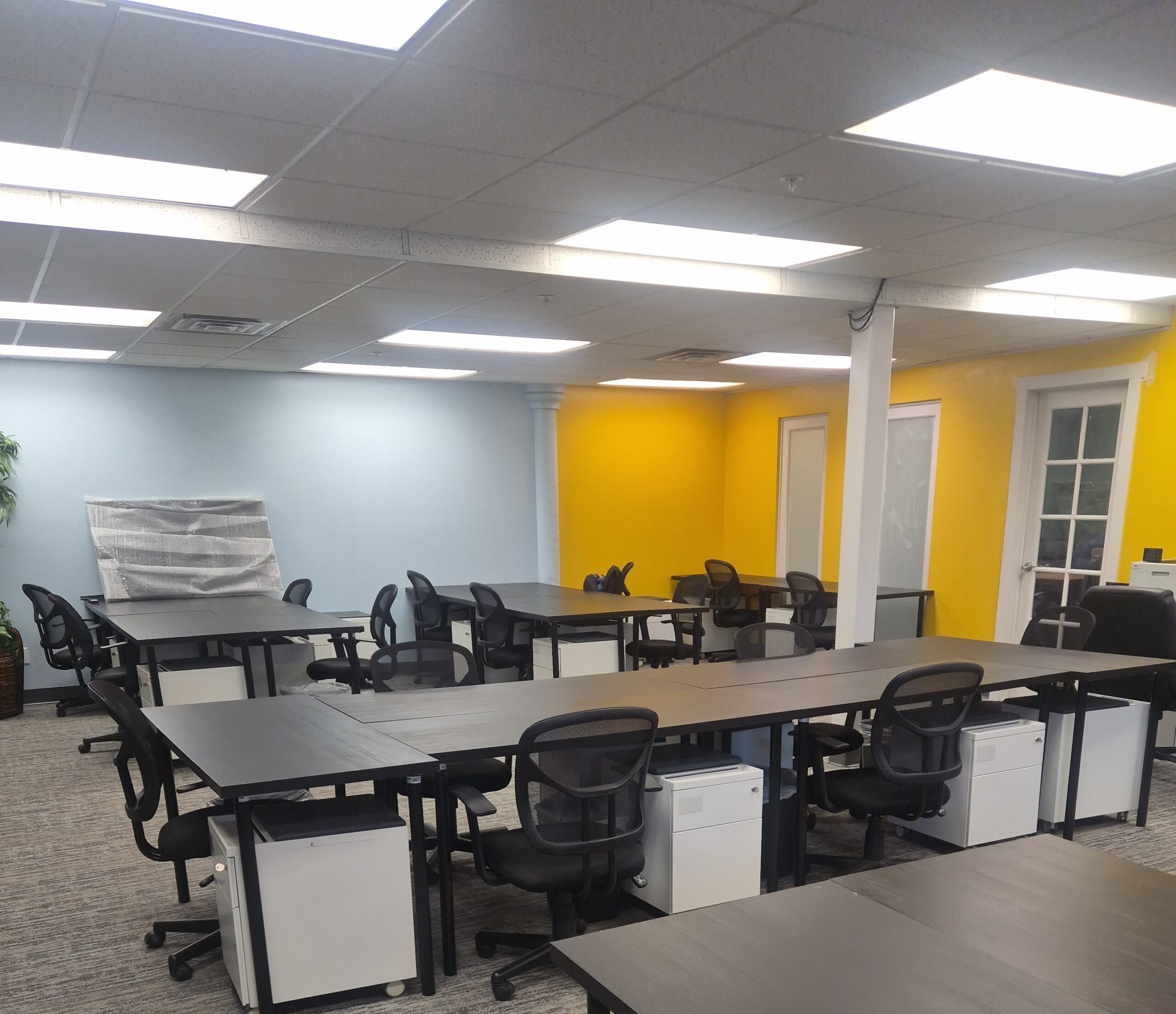 Dedicated workspaces at LIVE IT Business Growth Hub in Provo, Utah